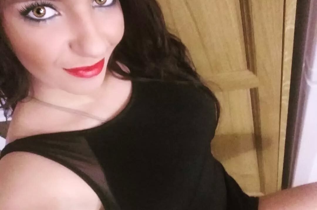 sophia_lx_off_1641894469_2748732493777161073_2520518345